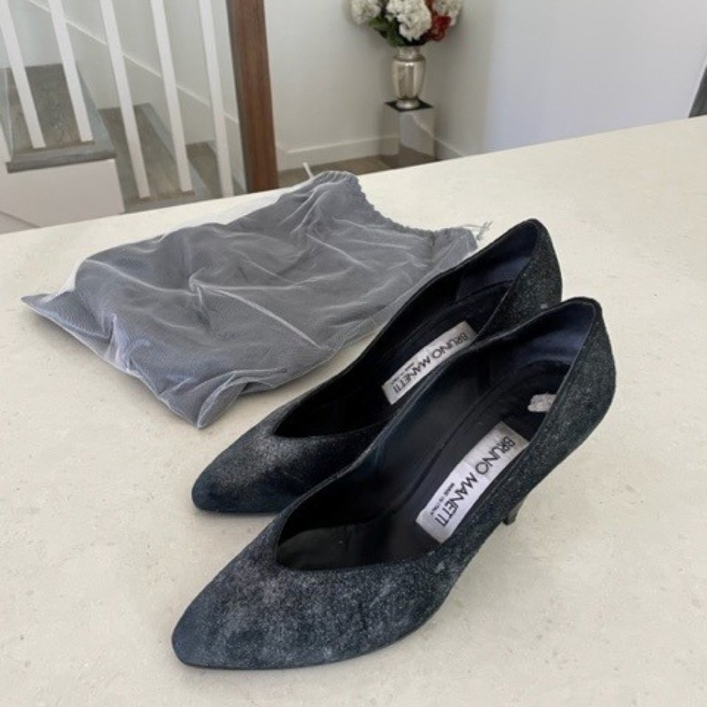 Bruno Manetti Leather Heels. 40.5 EU